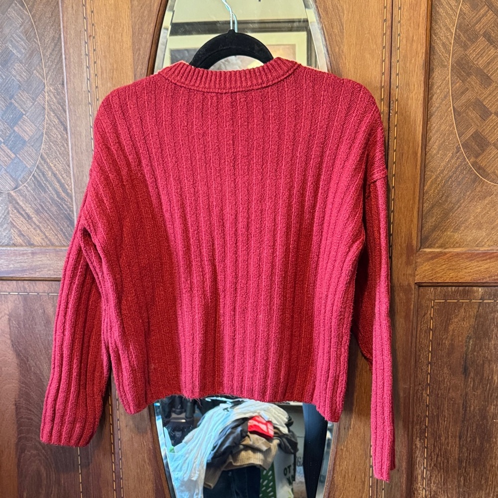 American Eagle Outfitters Red Henley Crew Neck Sweater - Picture 3 of 3